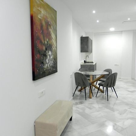Catalina Suites Apartments Downtown Валенсия Экстерьер фото