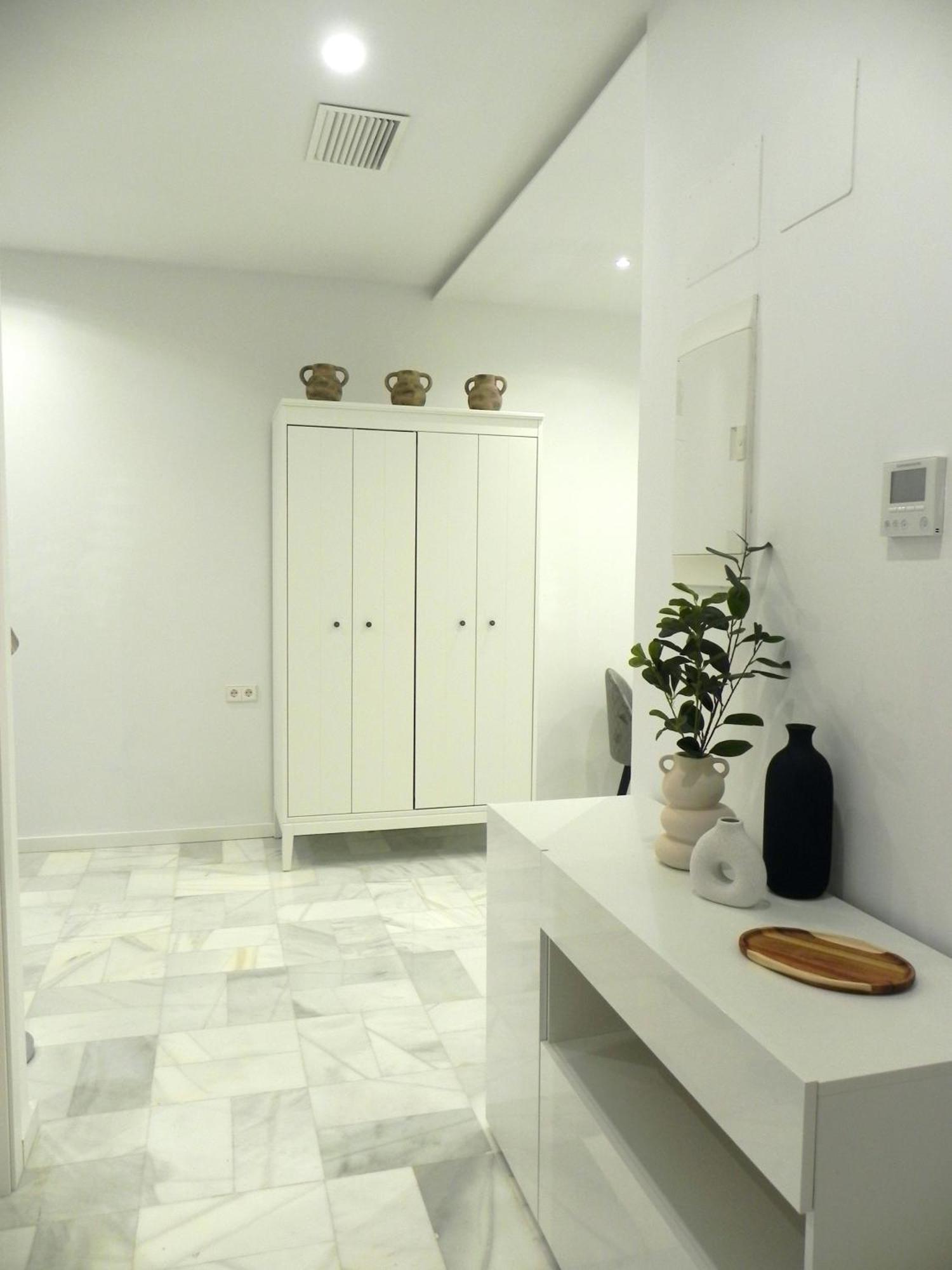 Catalina Suites Apartments Downtown Валенсия Экстерьер фото