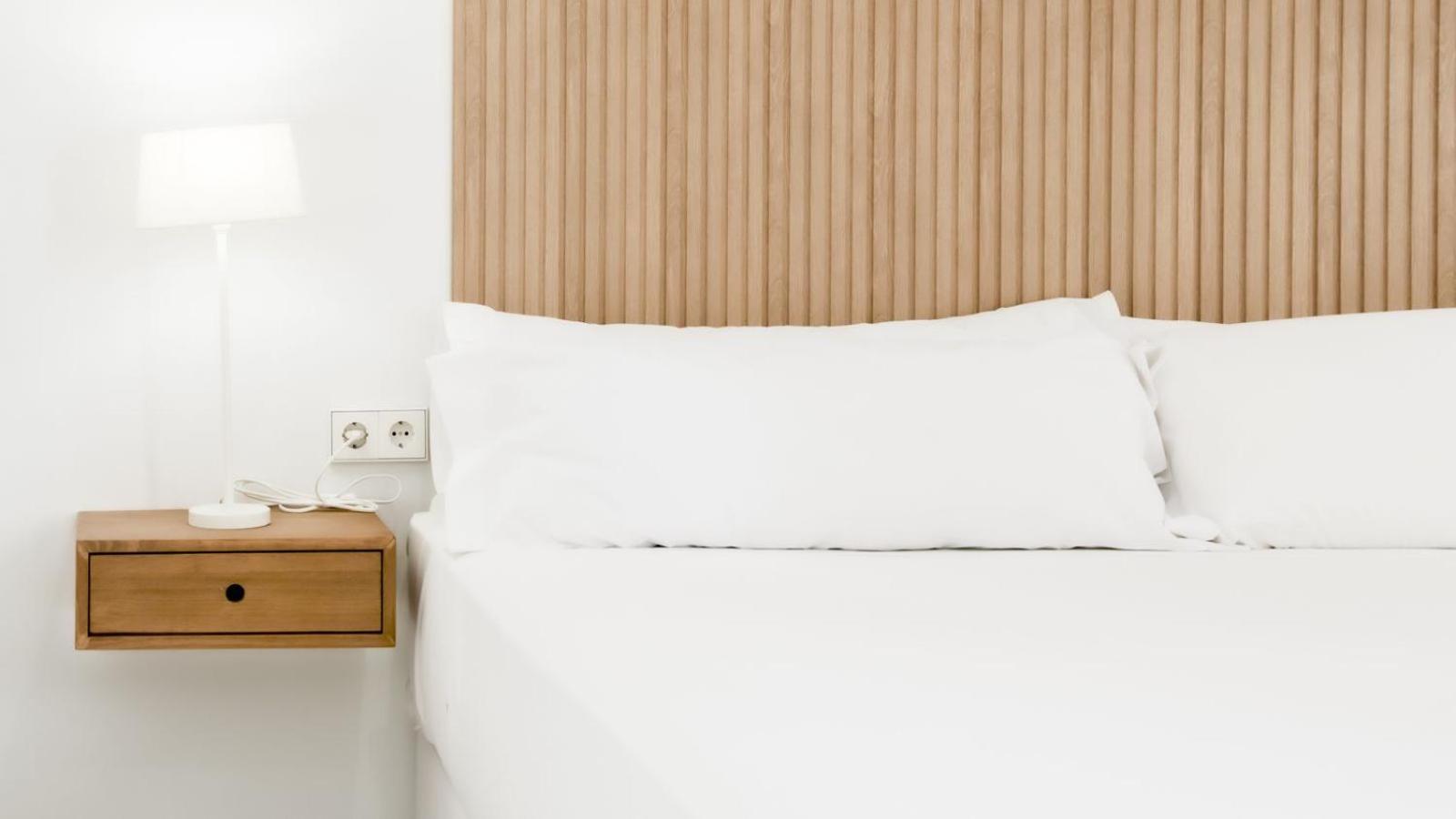 Catalina Suites Apartments Downtown Валенсия Экстерьер фото